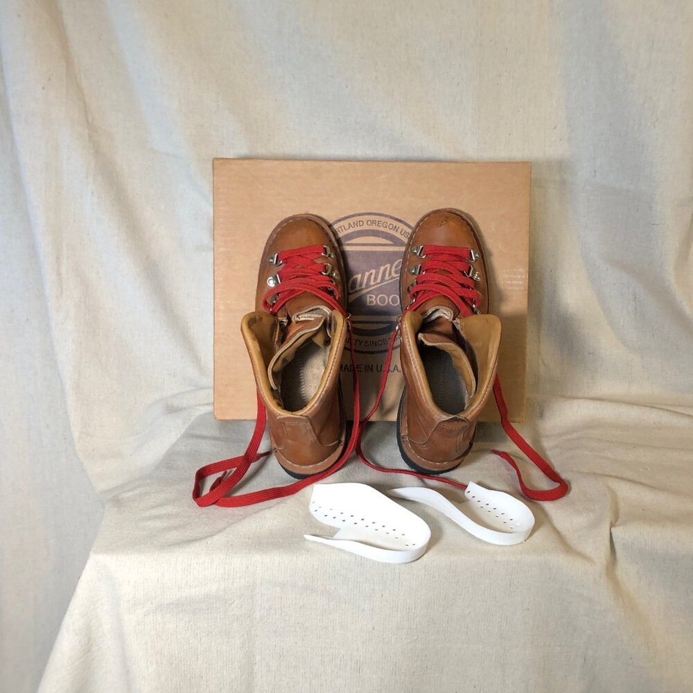 Danner Hiking Boots Mountain Light Cascade 8M - Picture 10 of 14